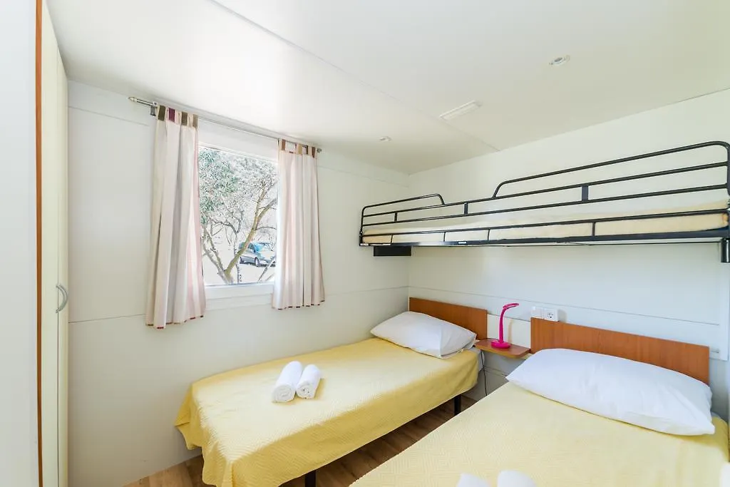 Mobile Homes Plava Laguna Pakostane 0*,